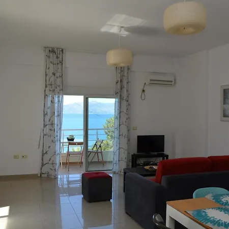 Saint Tropez * Sarandë